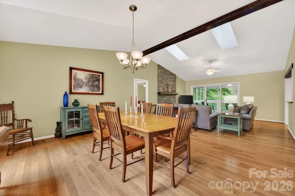 1820 Riverview Court - Photo 6