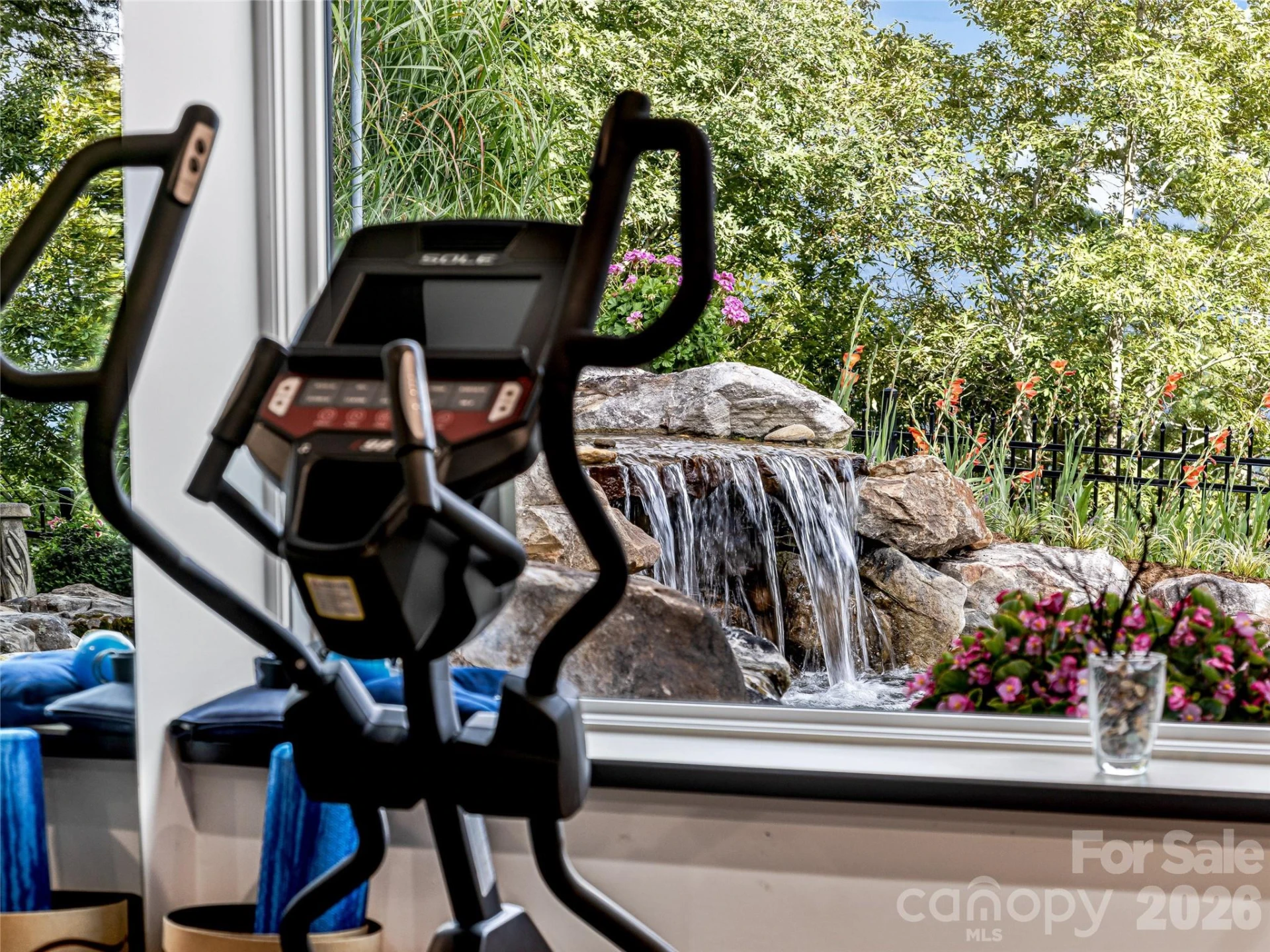 10 Beaverbrook Court - Photo 32