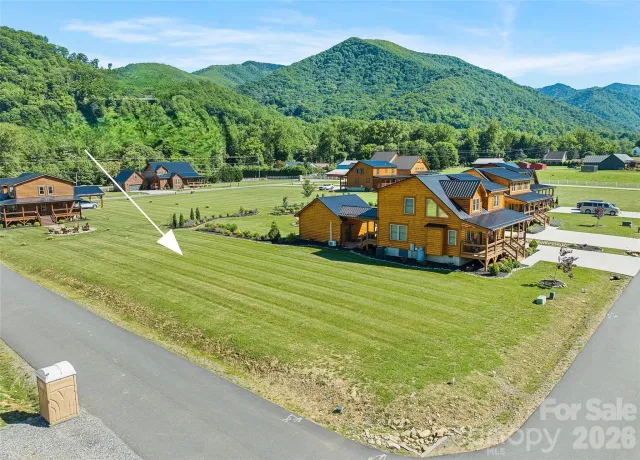 12 Mari Place, Maggie Valley, NC, 28751