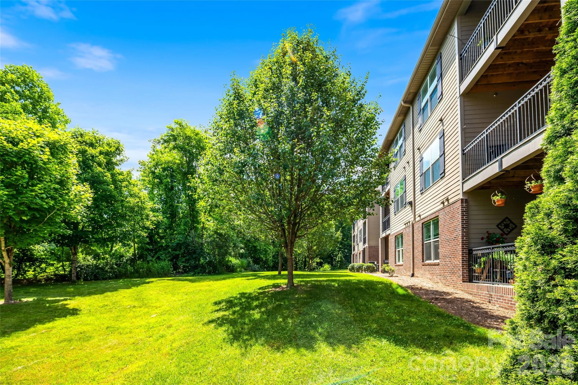 142 Brickton Village Circle #202 - Photo 25