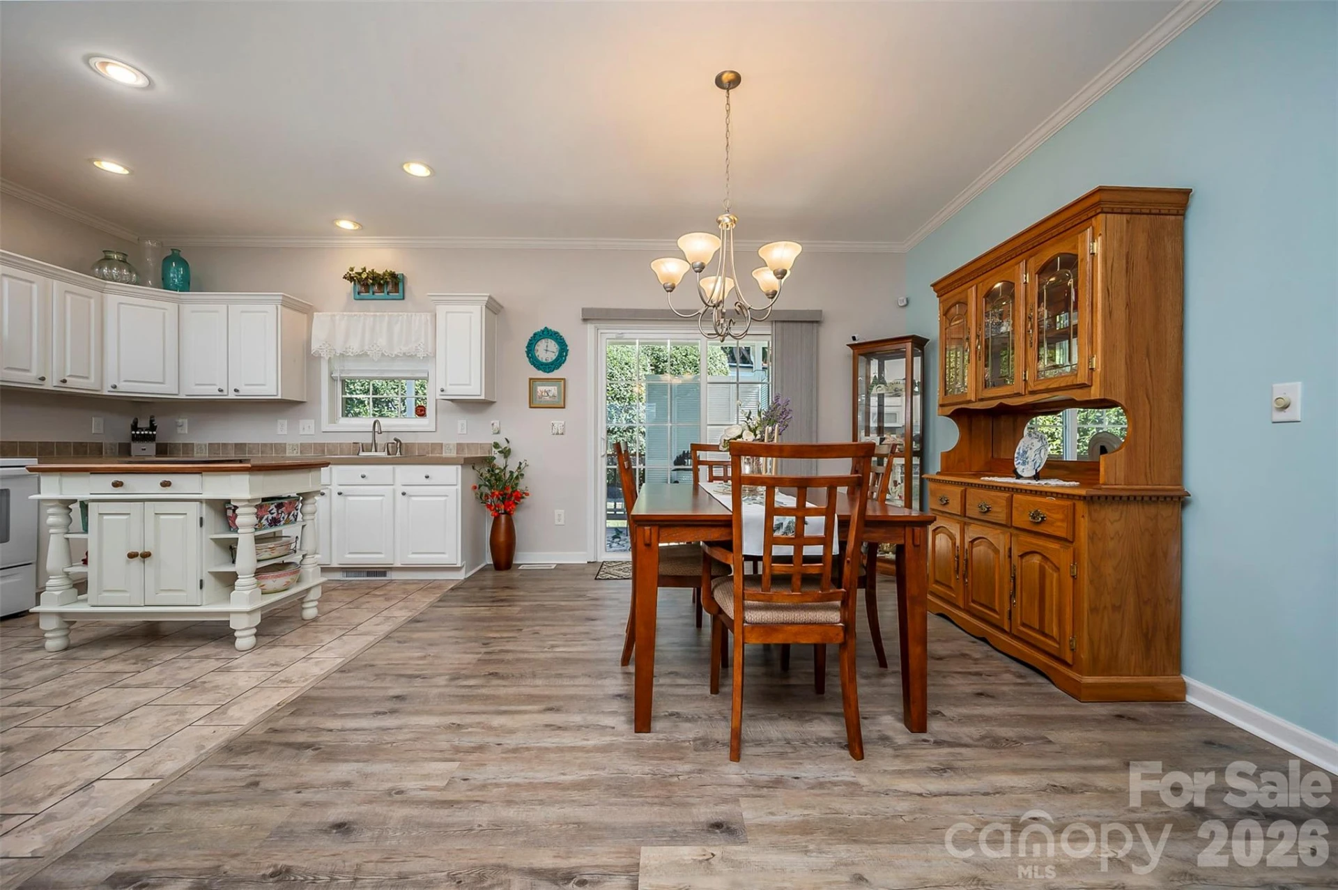 34 Middle Street - Photo 13