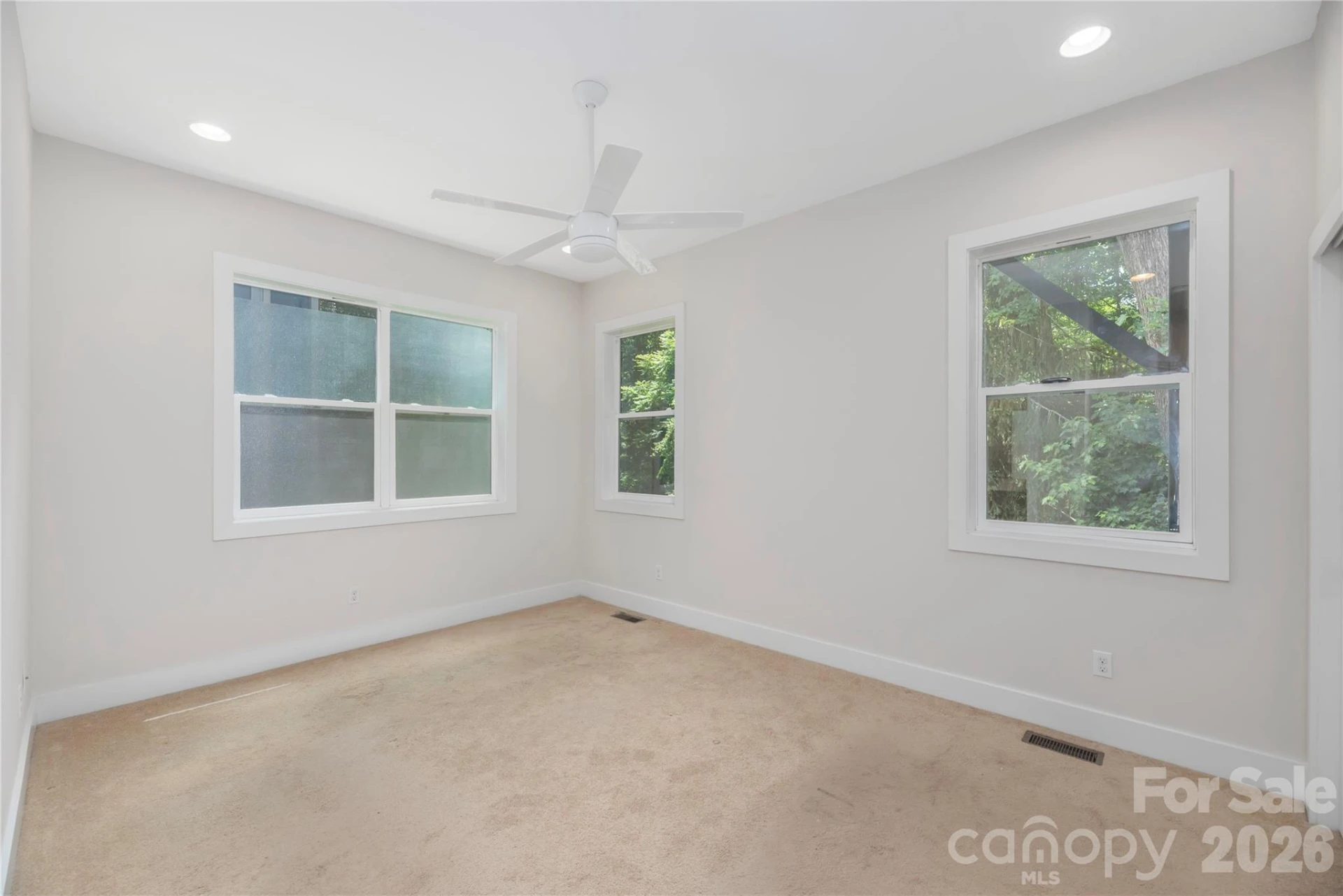 39 Hubbard Avenue - Photo 20