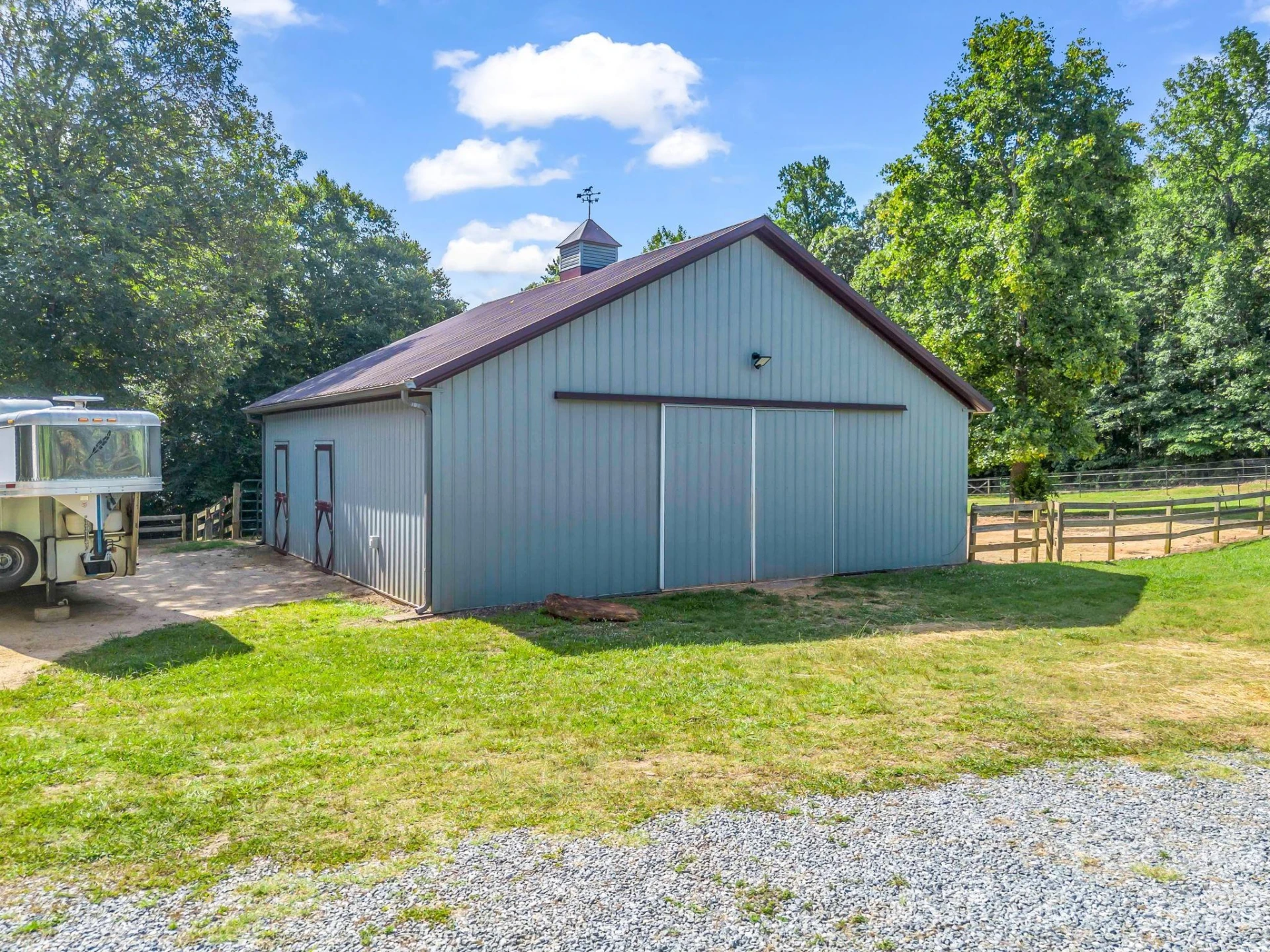 271 Collinsville Road - Photo 3