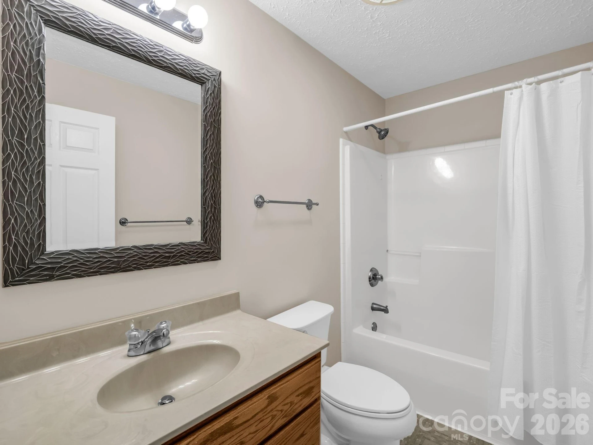 271 Collinsville Road - Photo 34