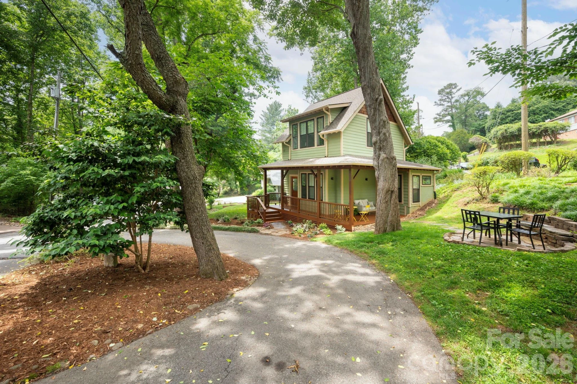174 Morningside Drive - Photo 2