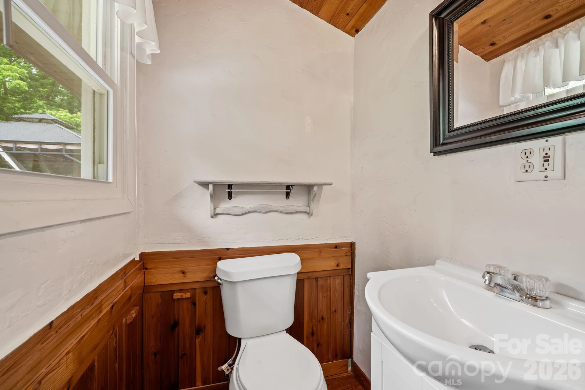 154 Richmond Hill Drive - Photo 16
