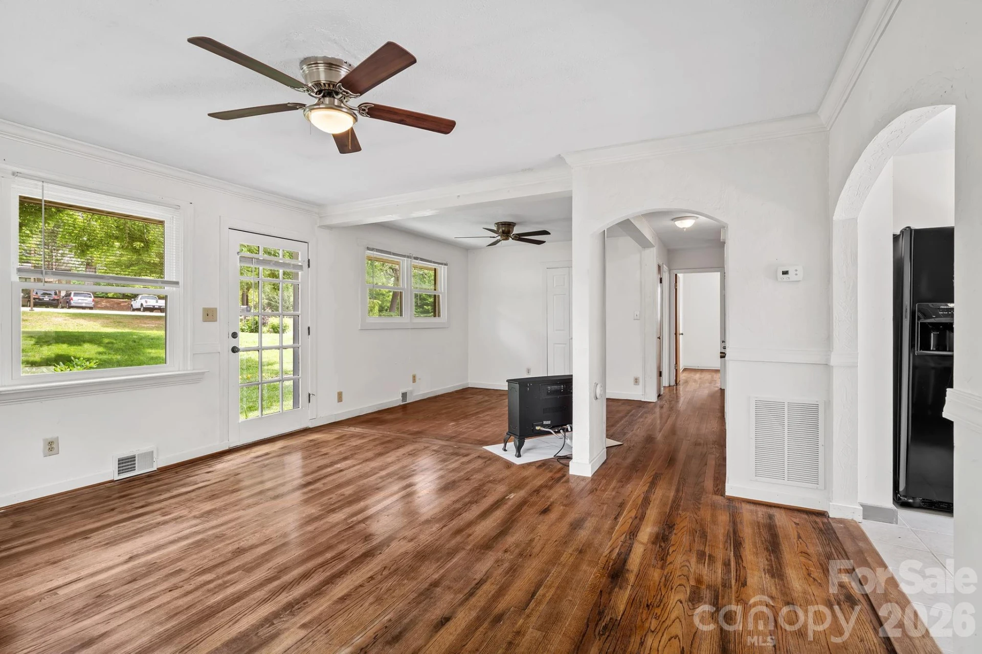 154 Richmond Hill Drive - Photo 4