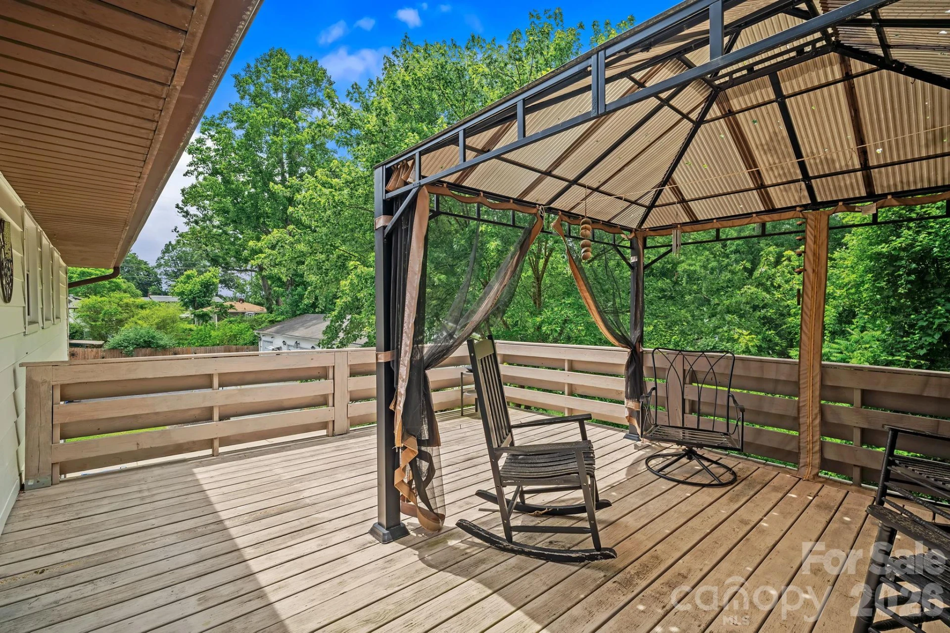 154 Richmond Hill Drive - Photo 10