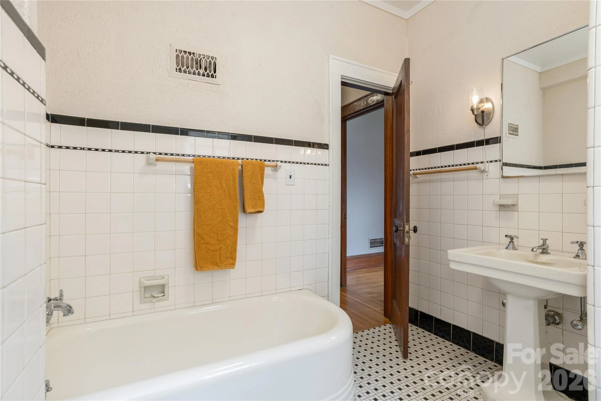 831 Oakland Street - Photo 19
