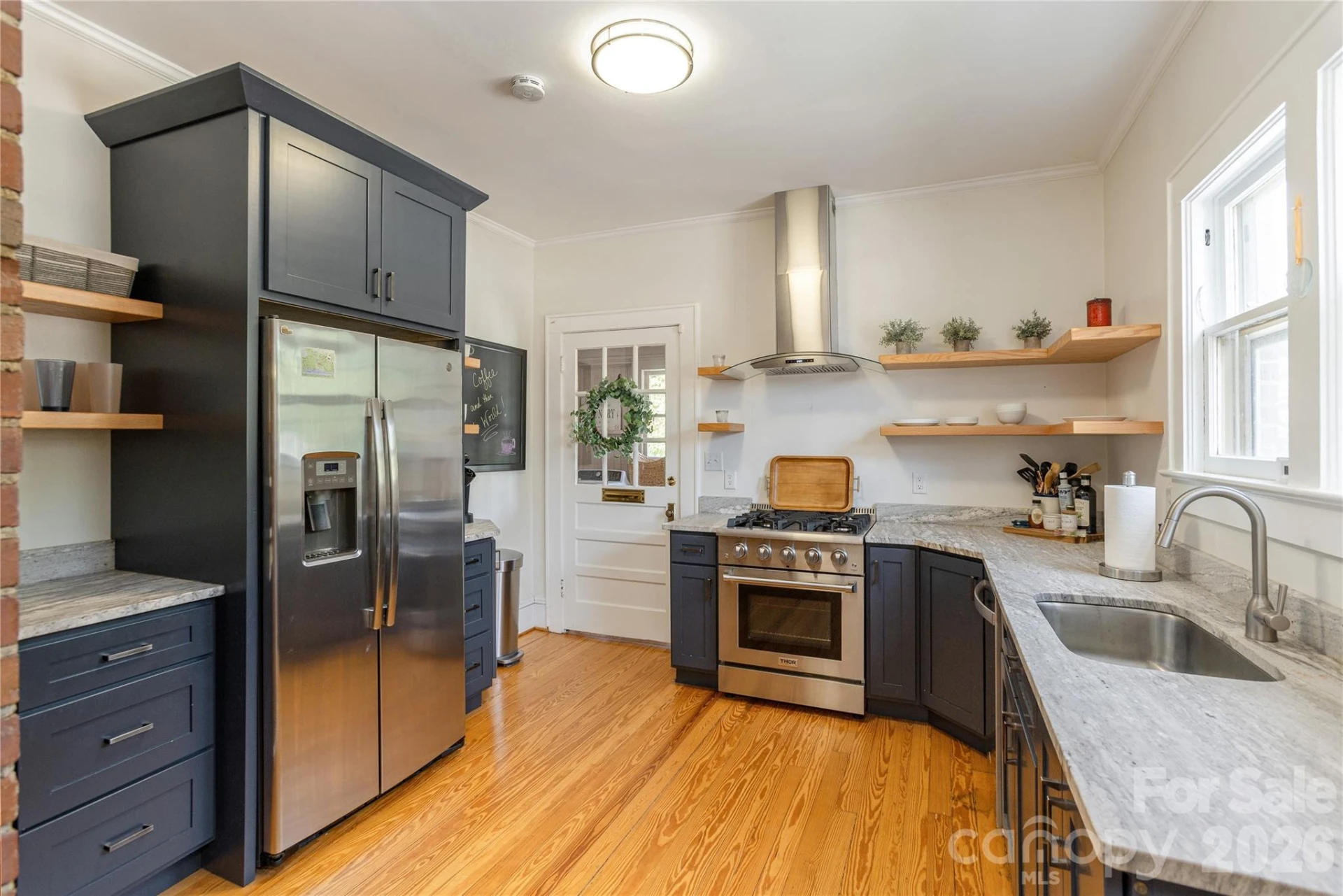 831 Oakland Street - Photo 7