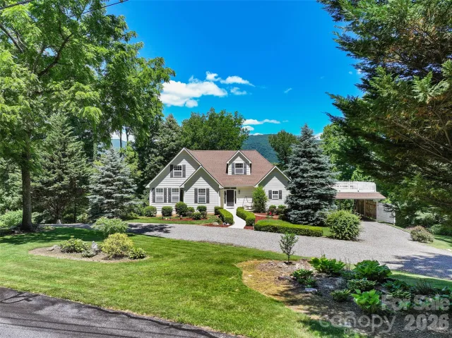 637 April Park, Waynesville, NC, 28786
