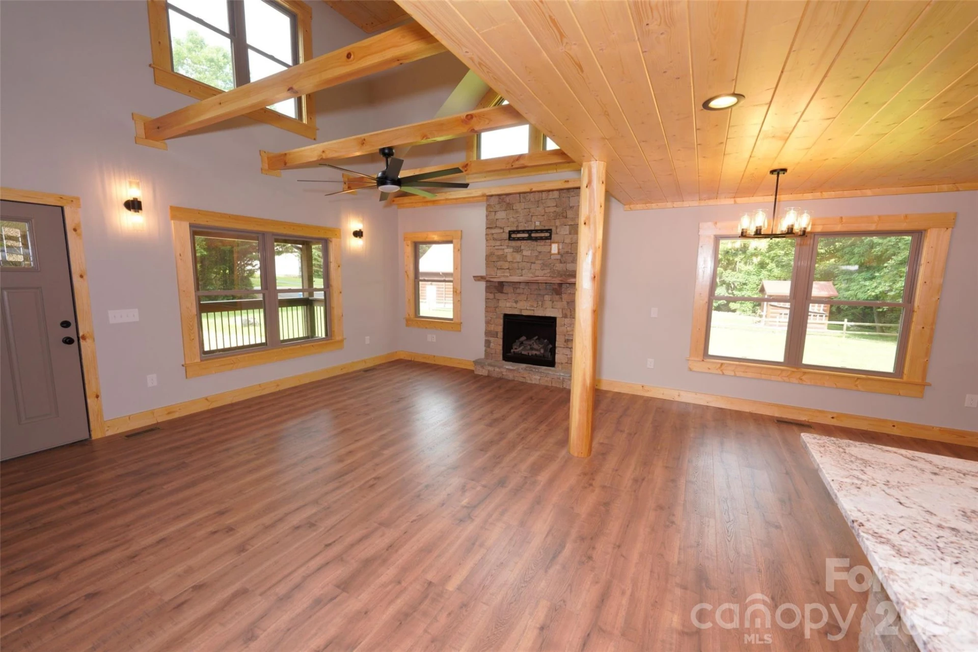 81 Breezy Creek Lane - Photo 14