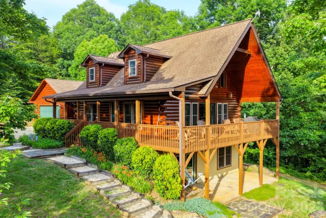 603 Laurel Lakes Parkway, Lake Lure, NC, 28746
