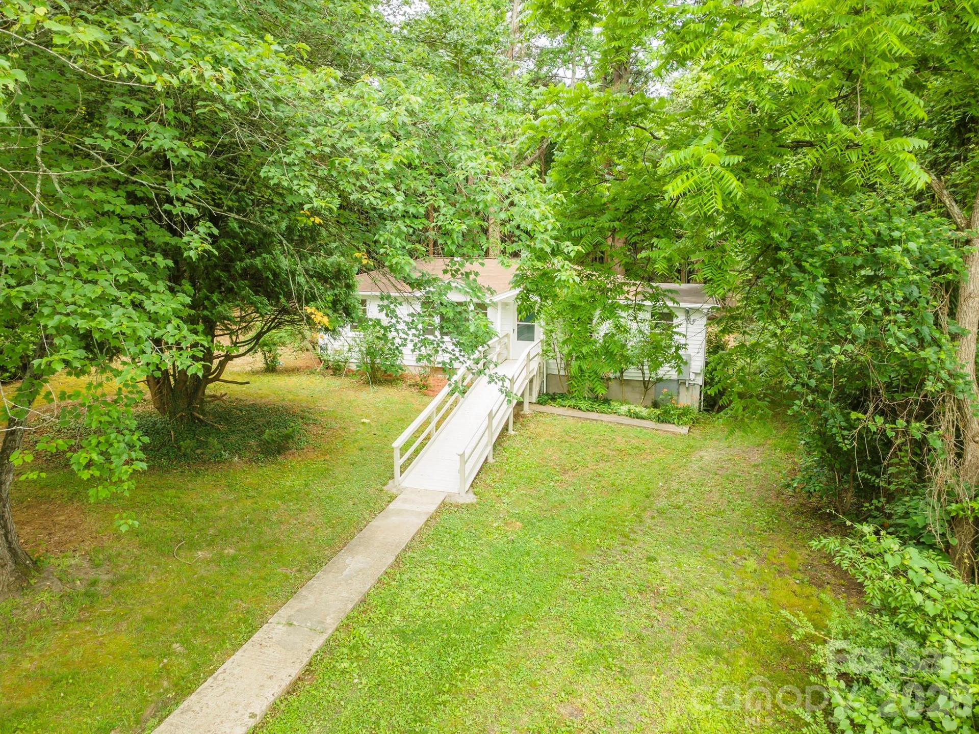 215 Merchant Street - Photo 5