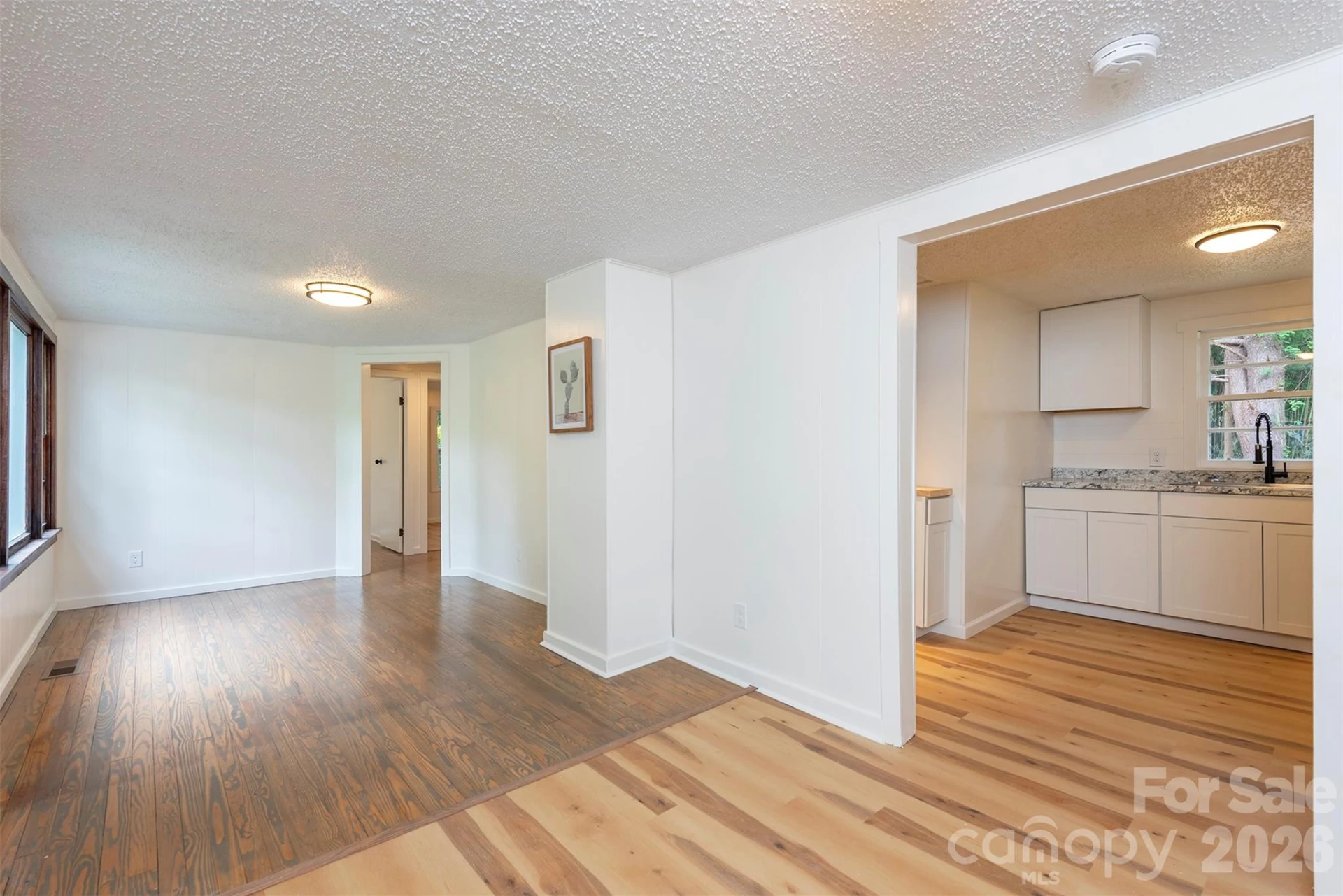 215 Merchant Street - Photo 11