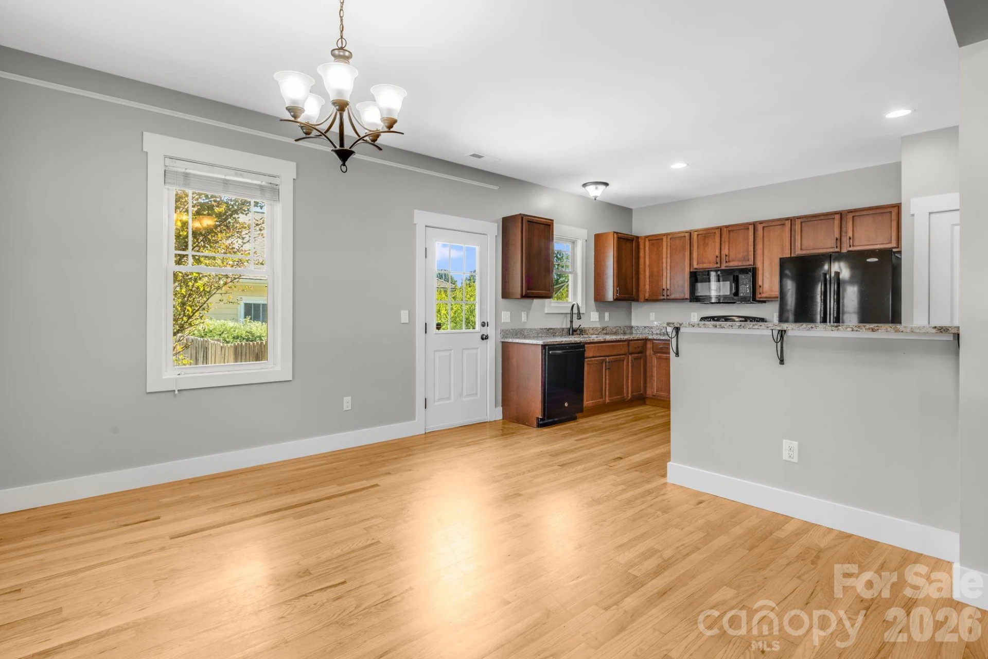 123 Estelle Park Drive - Photo 11