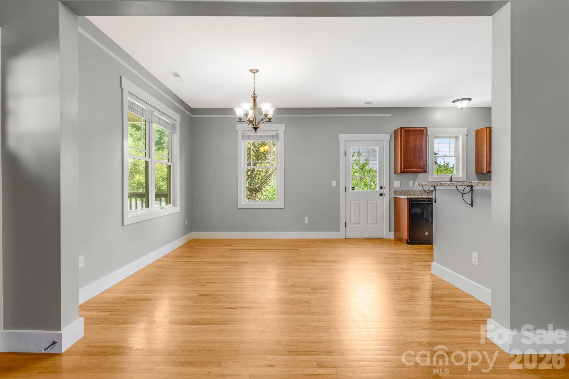 123 Estelle Park Drive - Photo 10