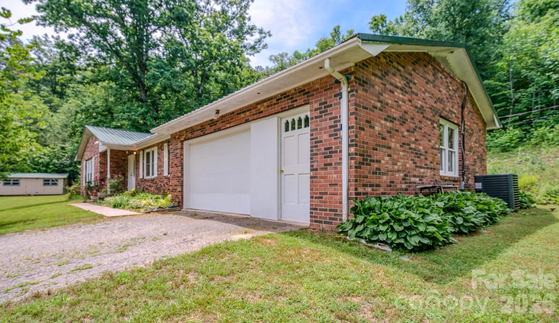287 Robertson Drive - Photo 8