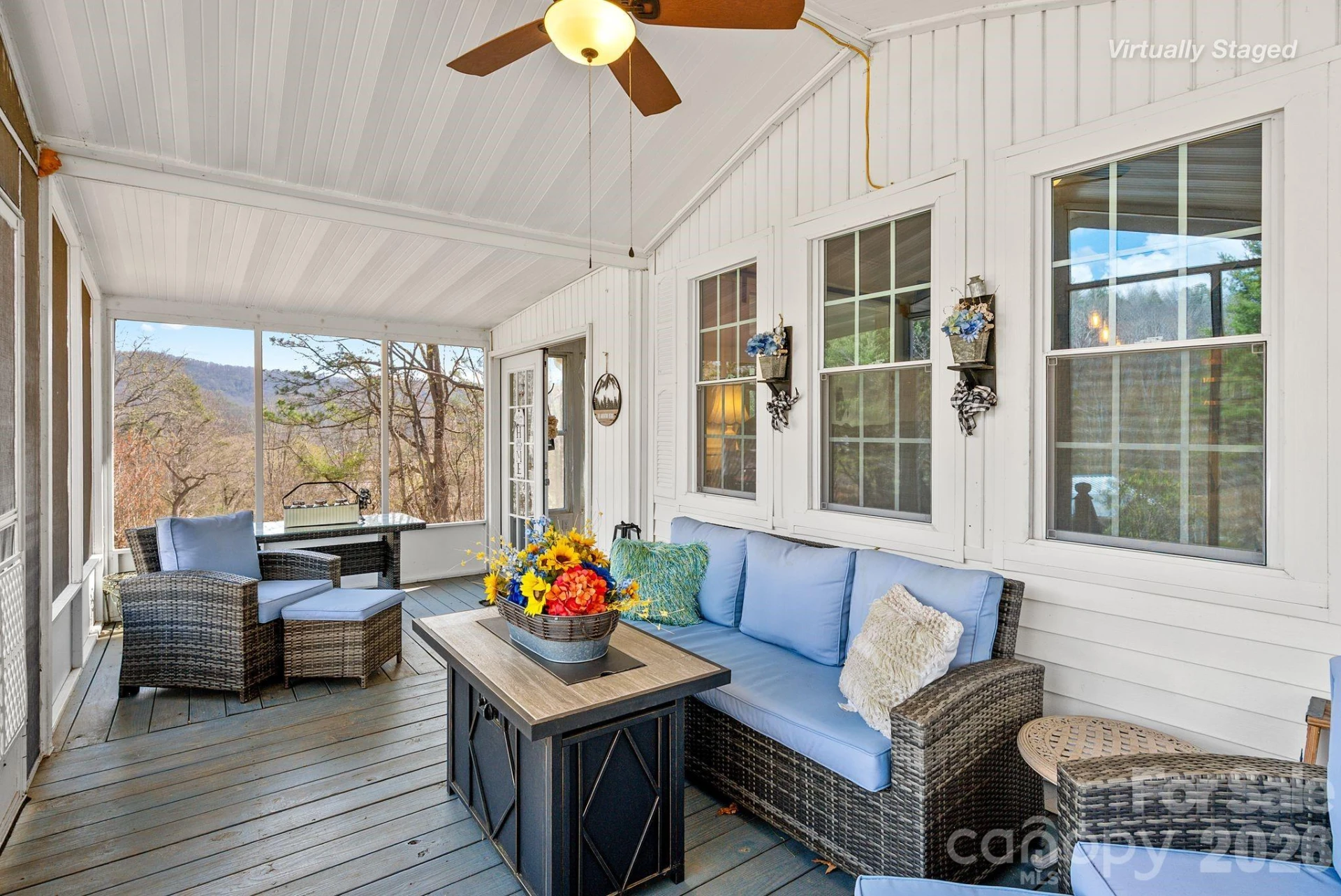 54 Kimiko Lane - Photo 2