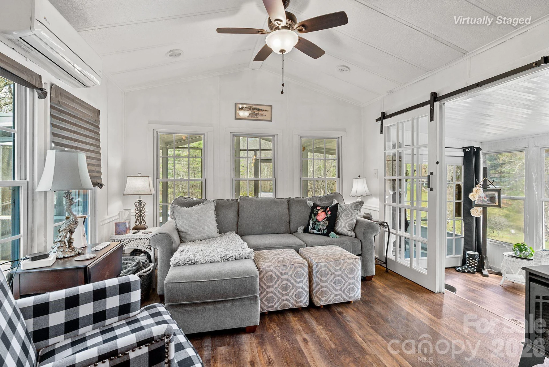 54 Kimiko Lane - Photo 8