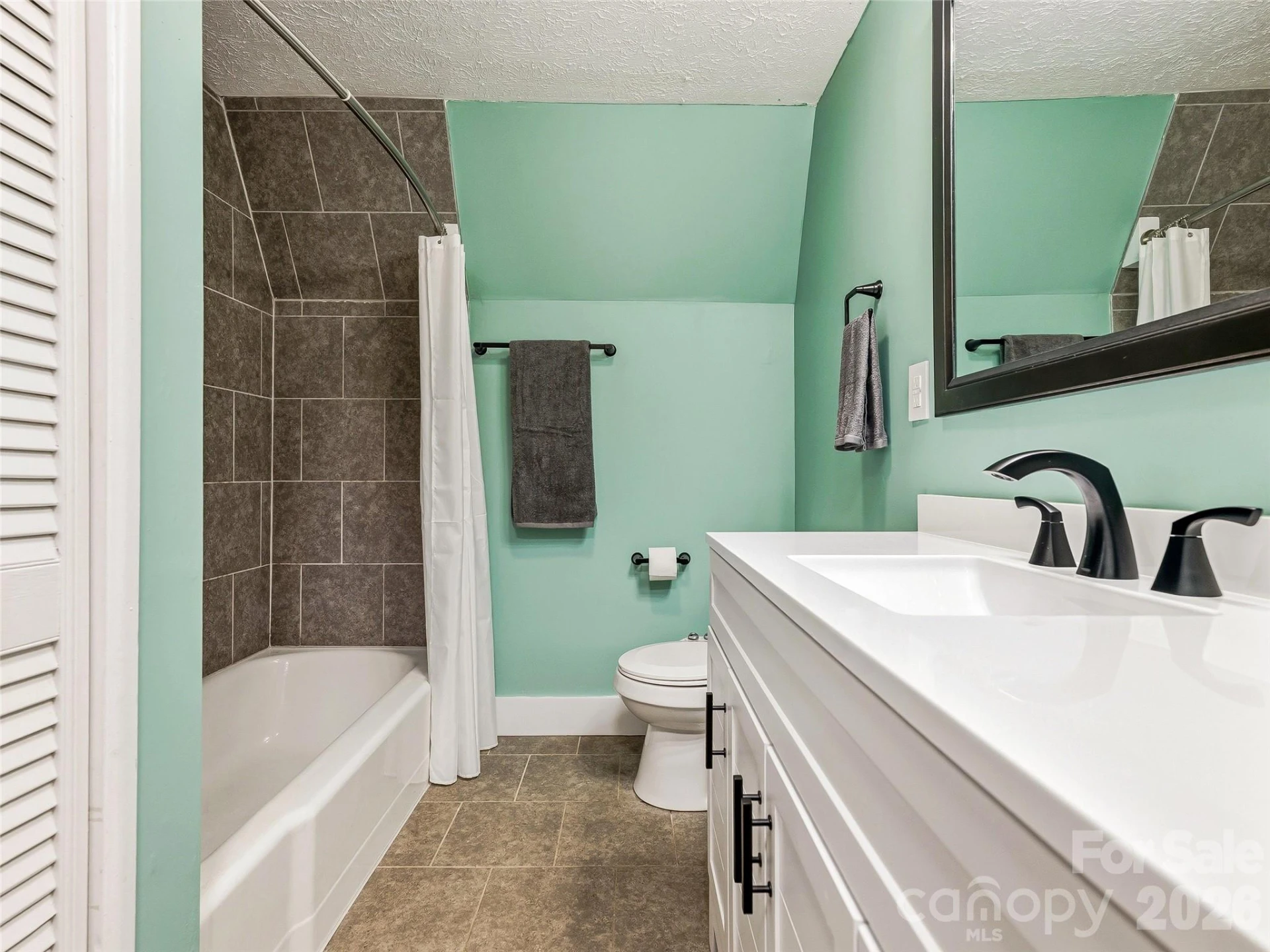 355 London Road - Photo 16