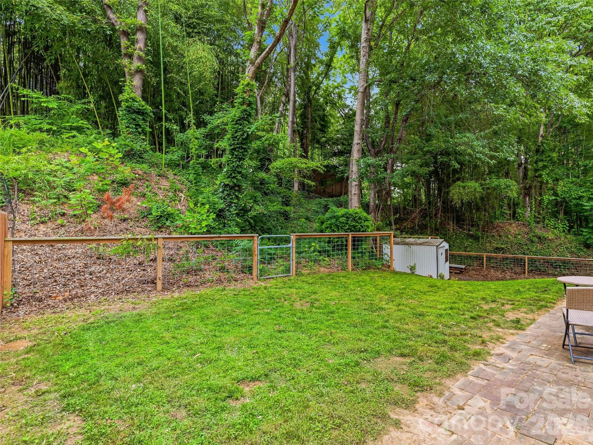 355 London Road - Photo 25