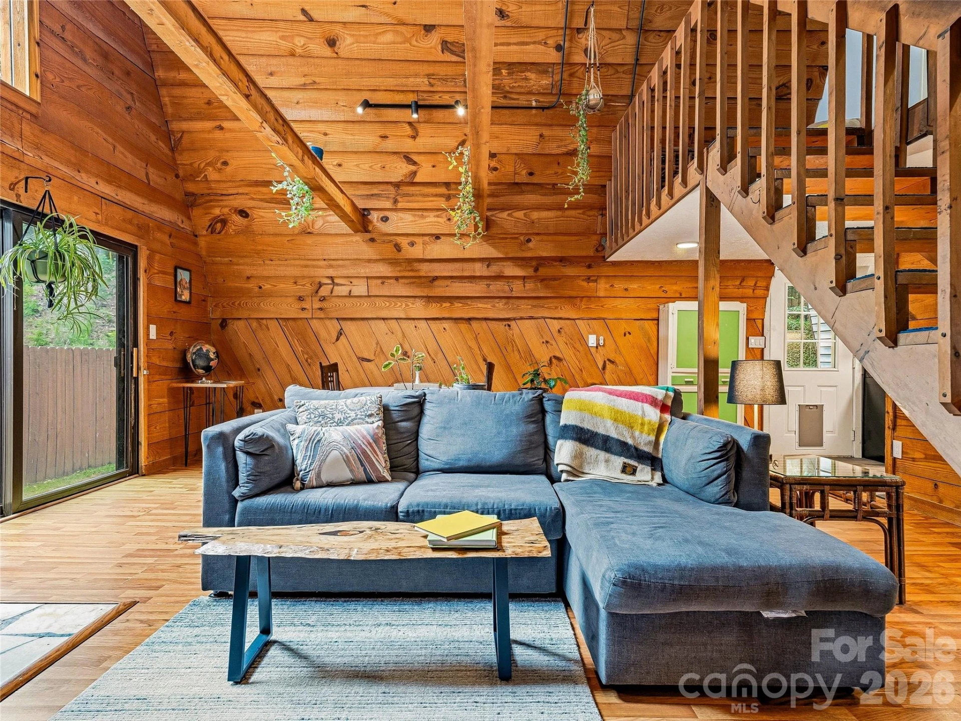 355 London Road - Photo 4