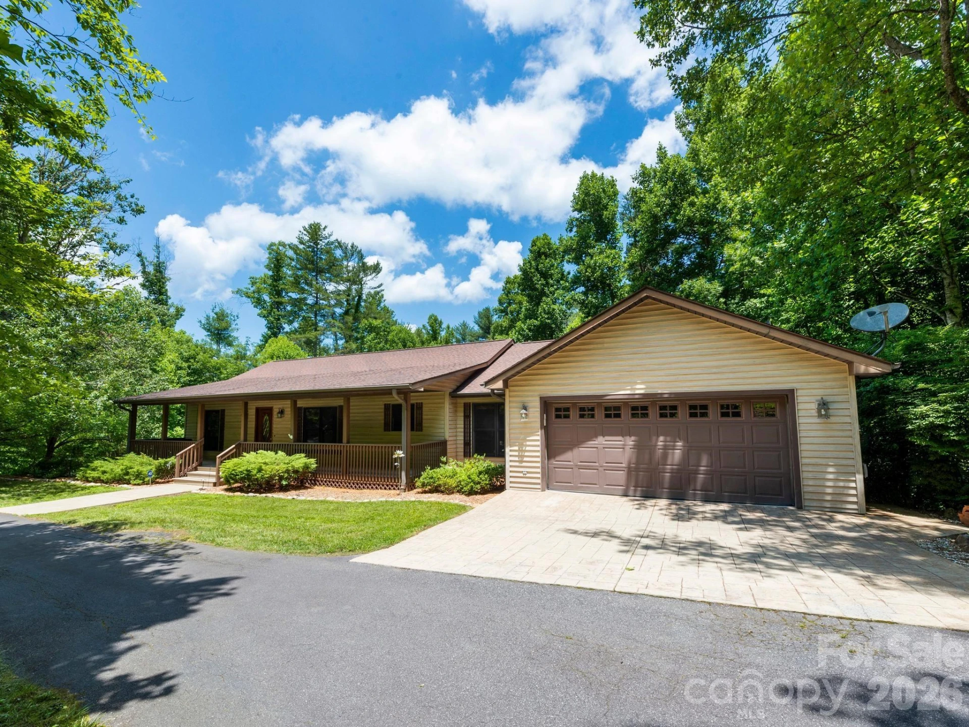 11 Robin Lane - Photo 2