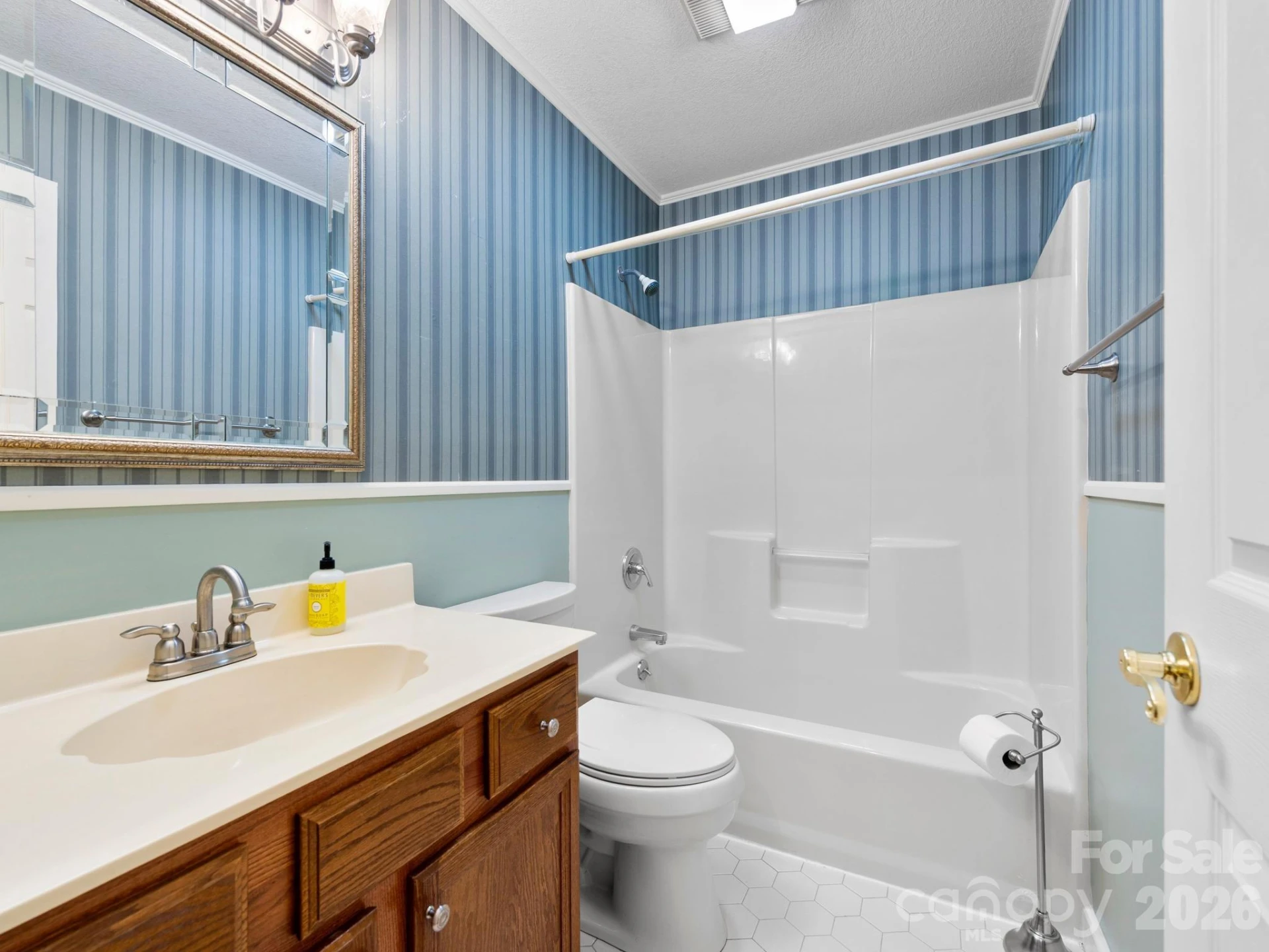 11 Robin Lane - Photo 22
