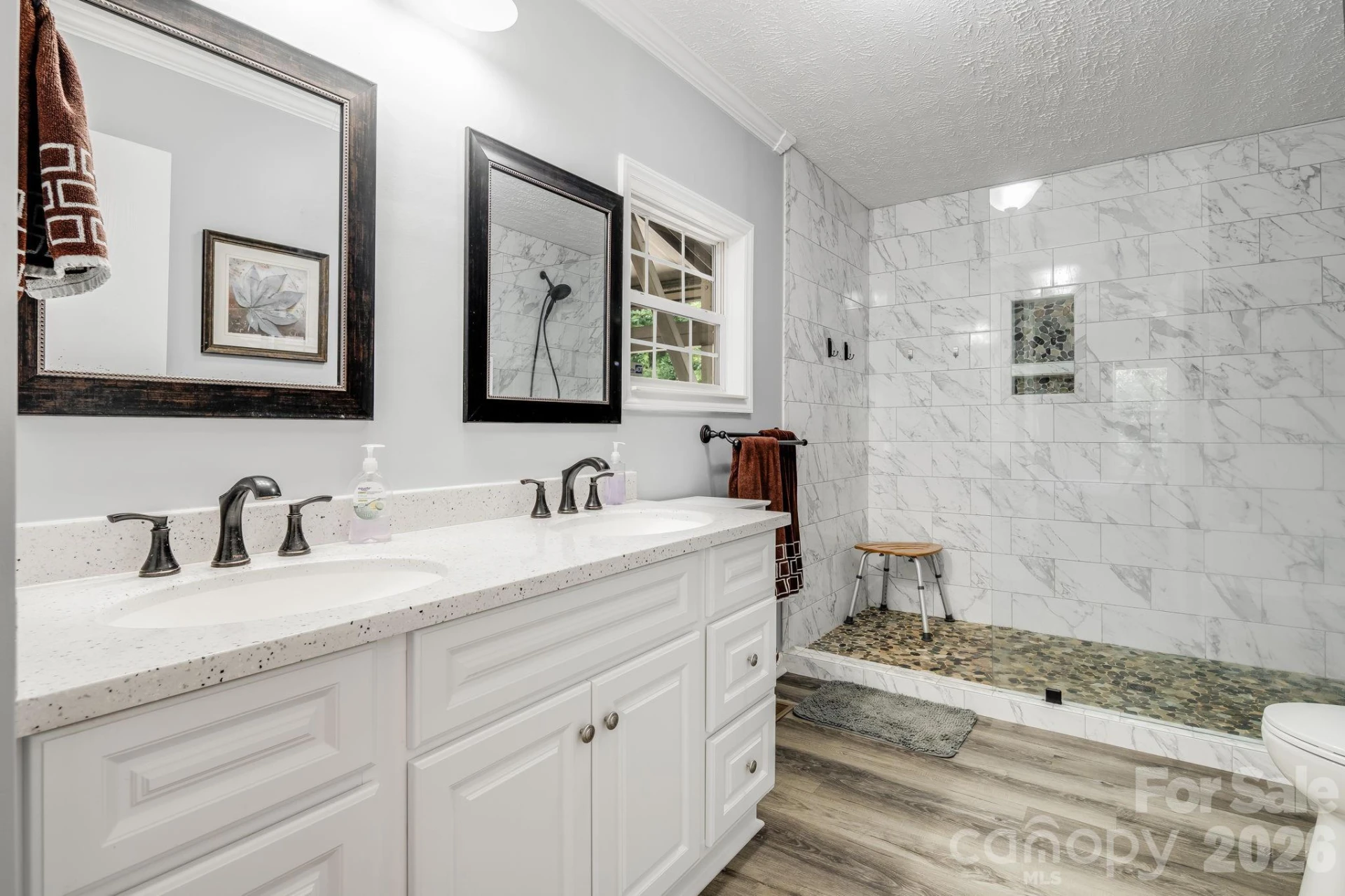 112 Reeves Road - Photo 12
