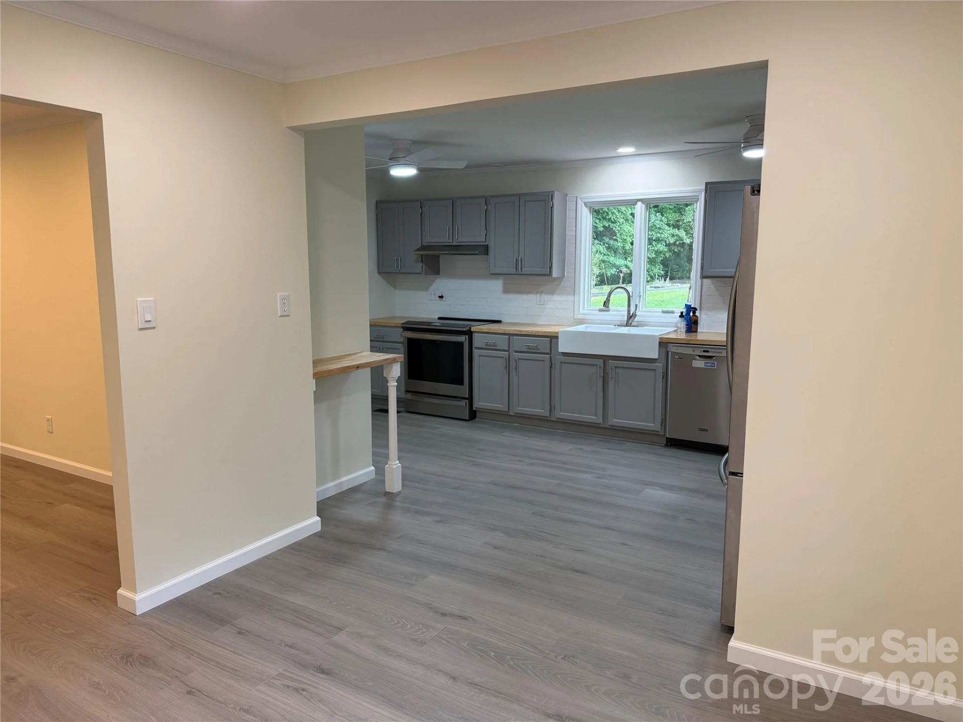 32 Mayfair Drive - Photo 12