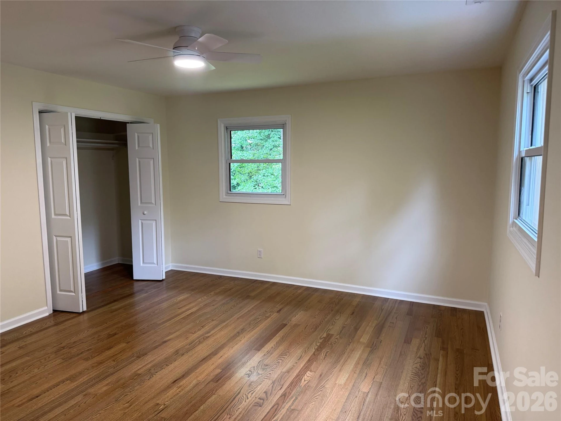 32 Mayfair Drive - Photo 23