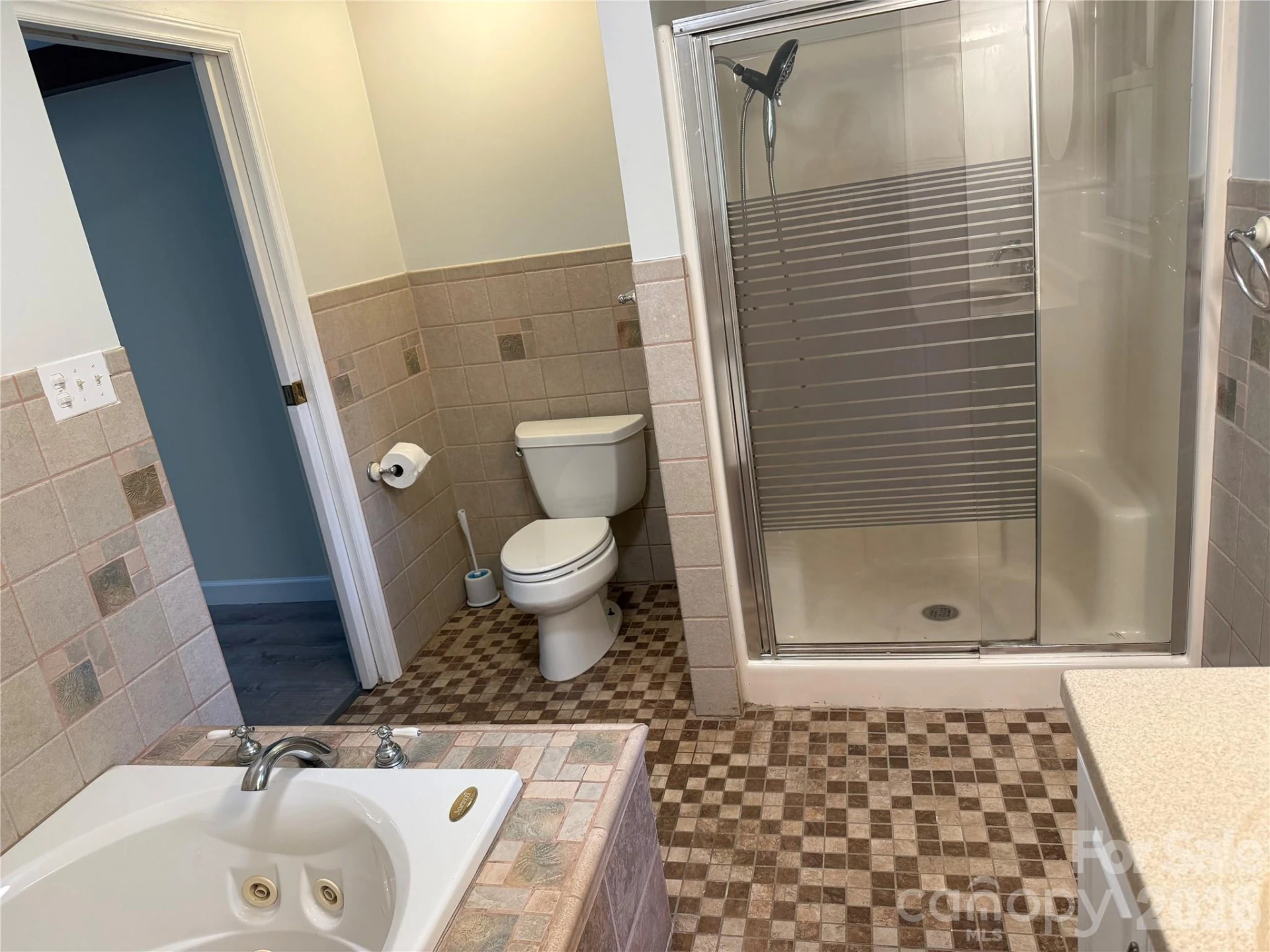 32 Mayfair Drive - Photo 28