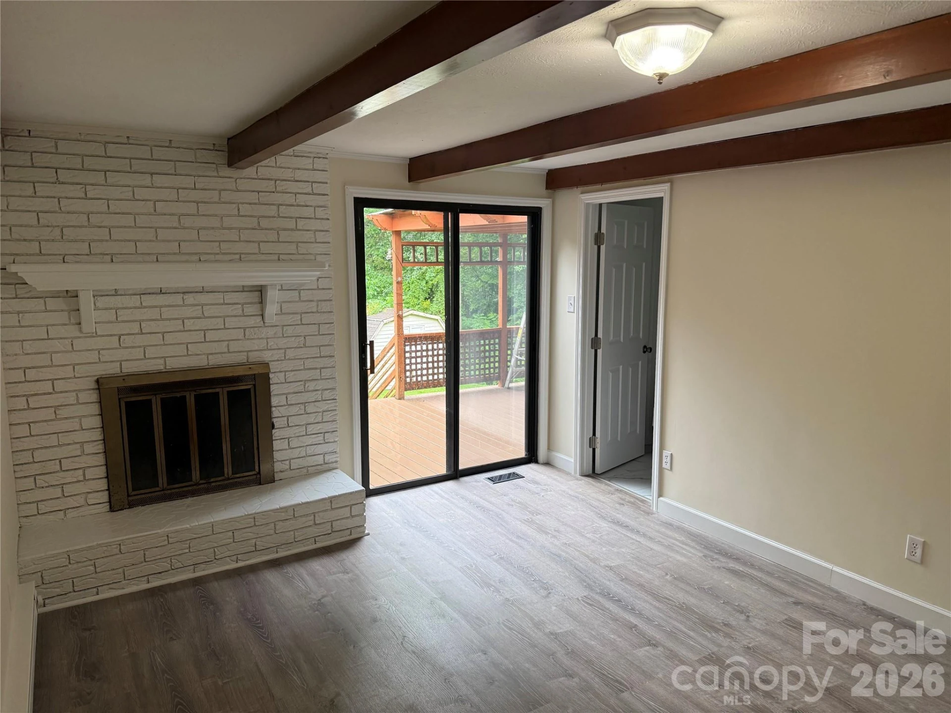 32 Mayfair Drive - Photo 30