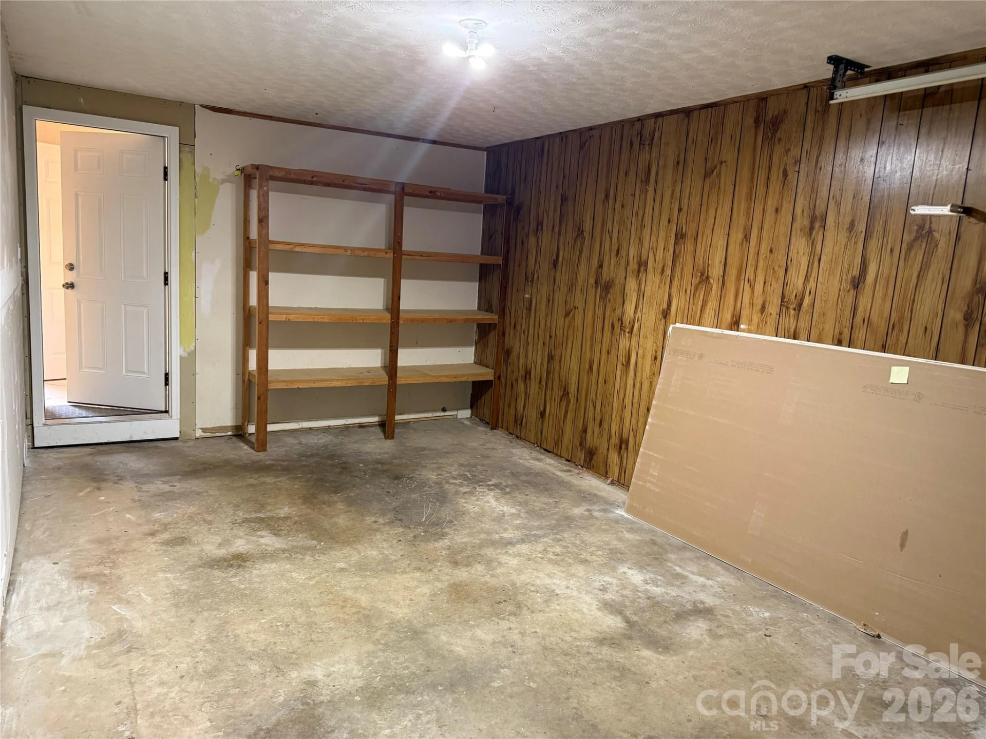 32 Mayfair Drive - Photo 38