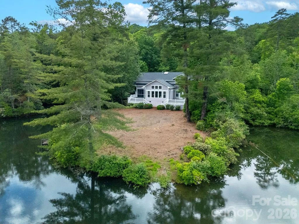 719 Deerlake Road - Photo 2