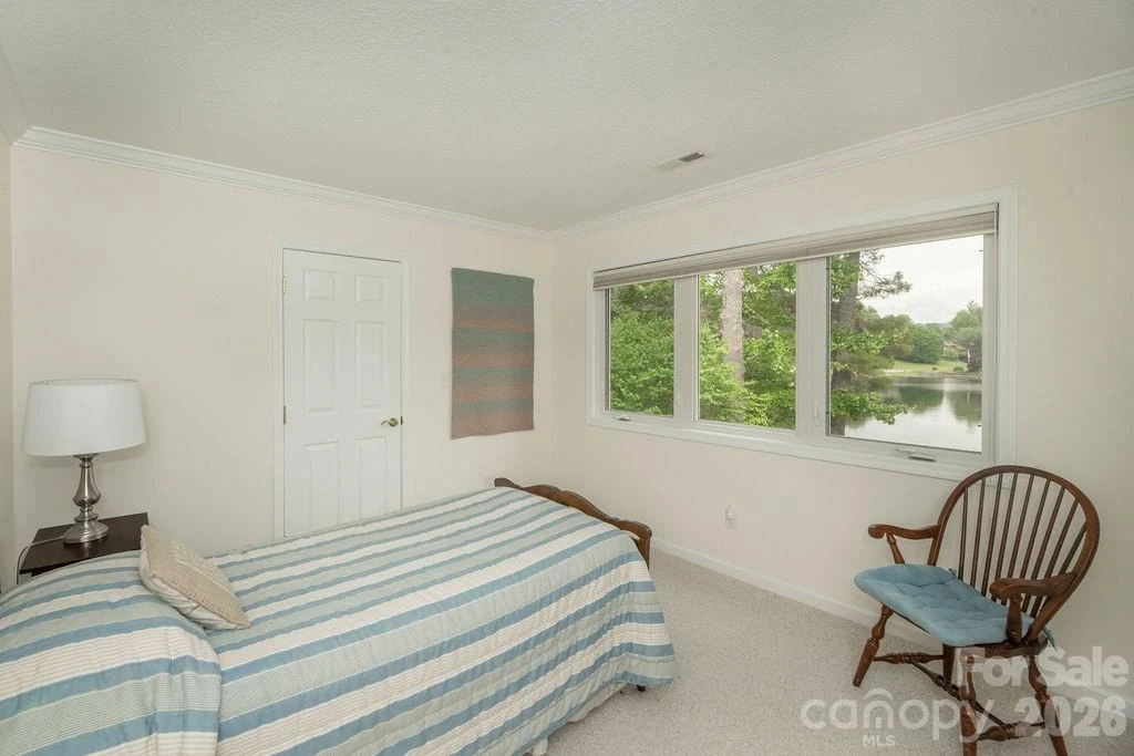 719 Deerlake Road - Photo 34