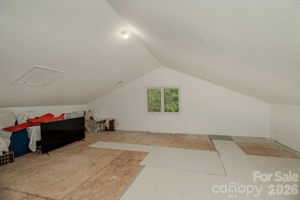 719 Deerlake Road - Photo 35