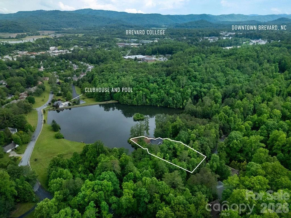 719 Deerlake Road - Photo 7