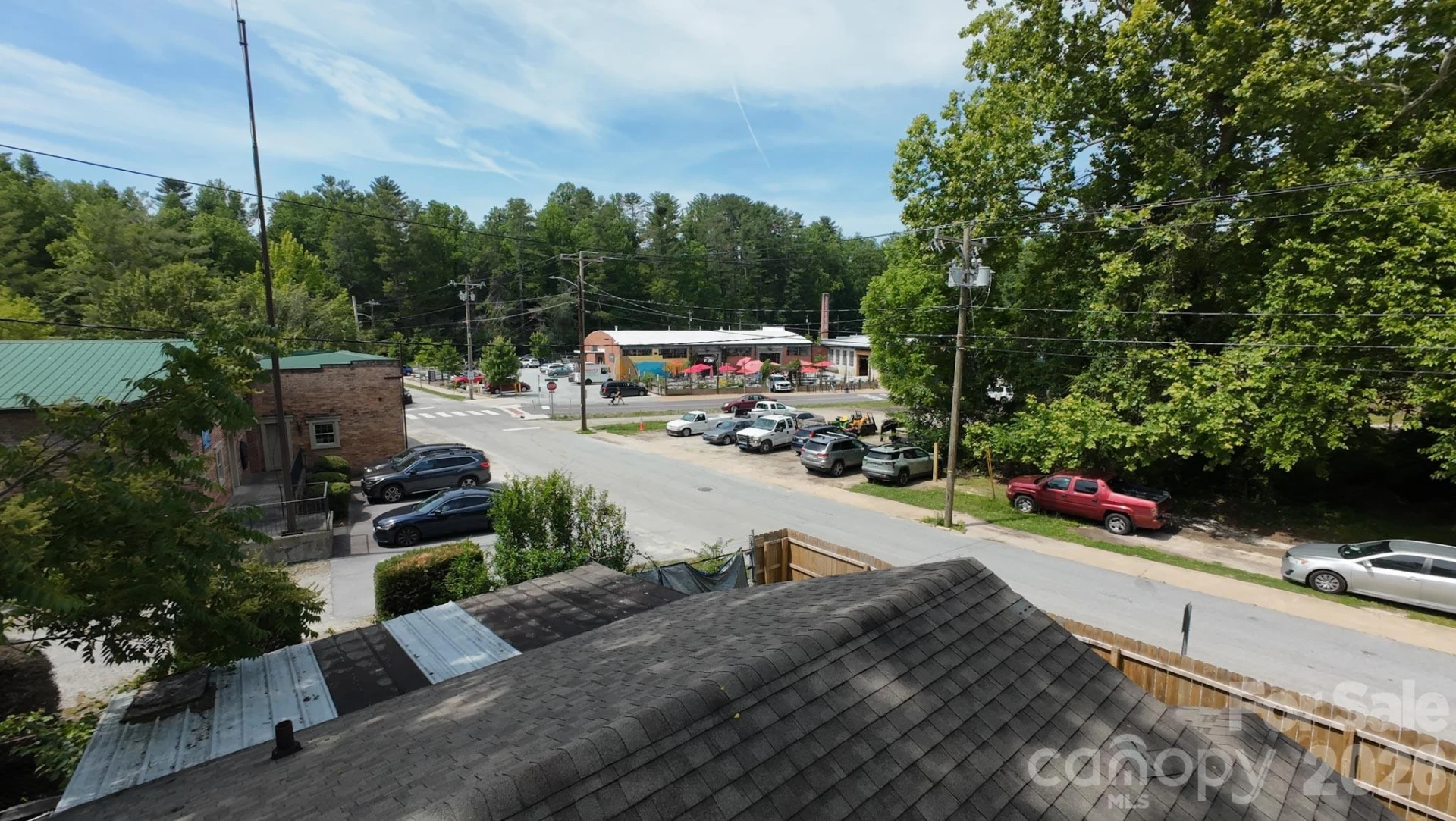 414 Whitted Street - Photo 2