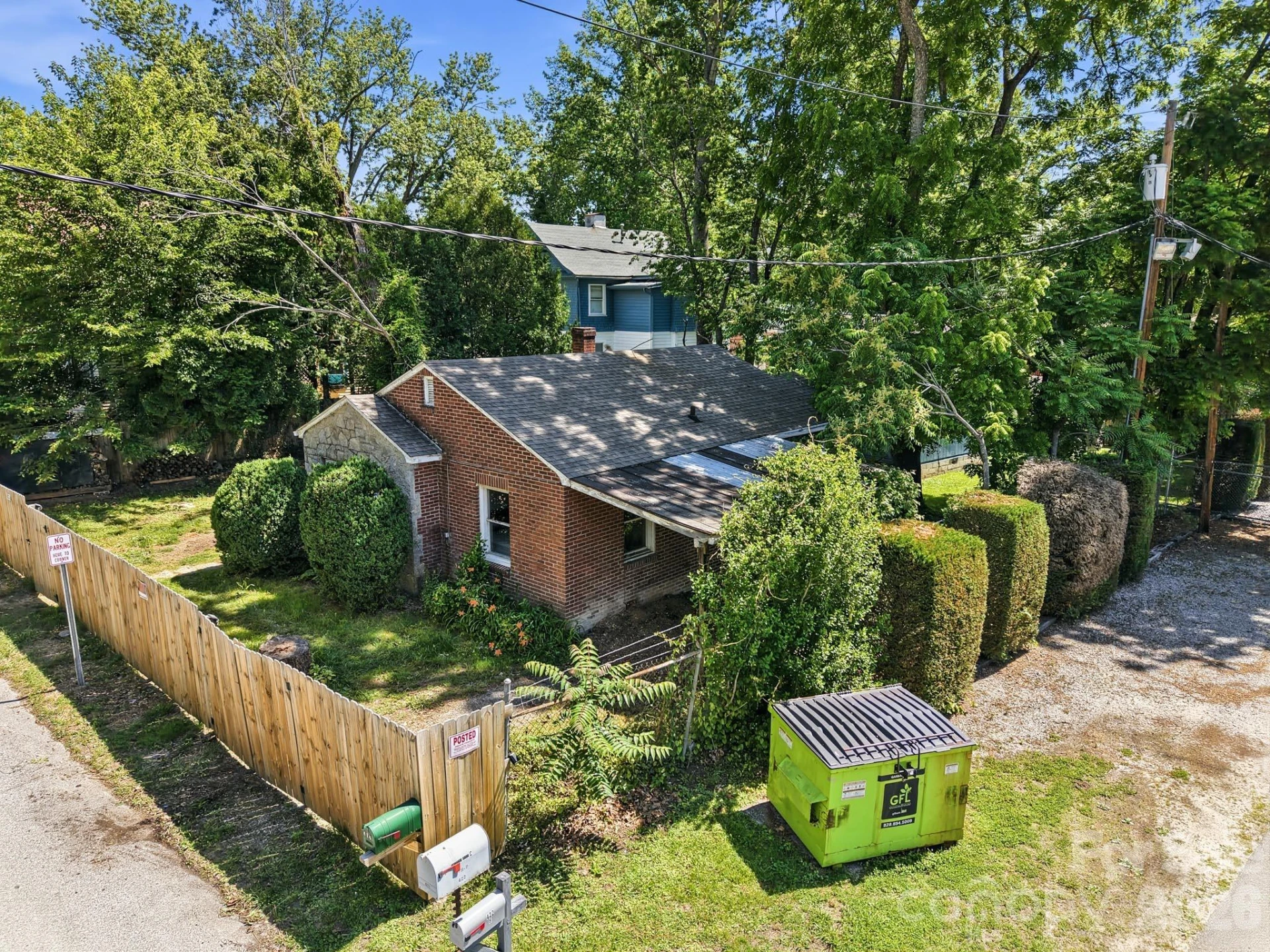 414 Whitted Street - Photo 3