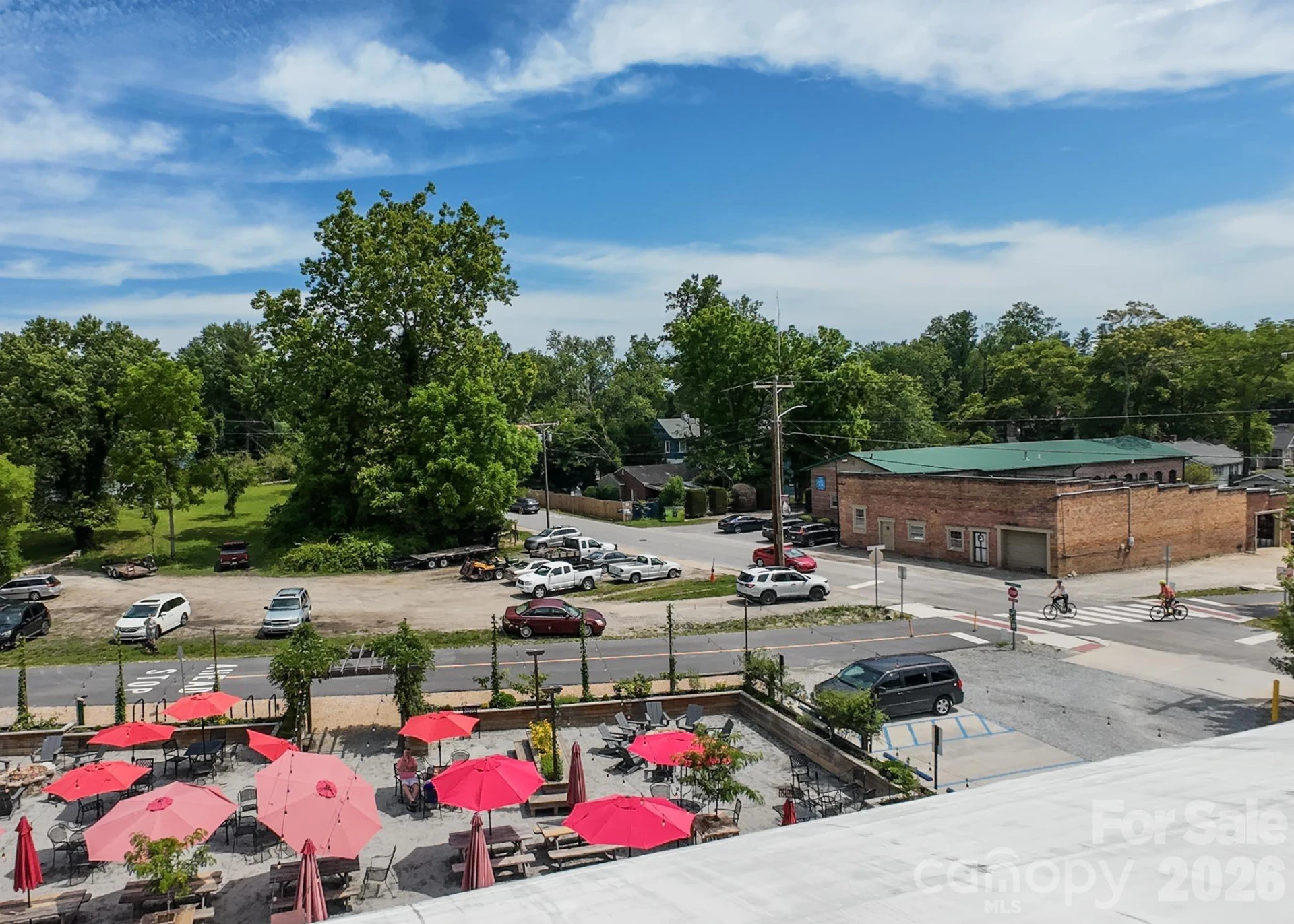 414 Whitted Street - Photo 9