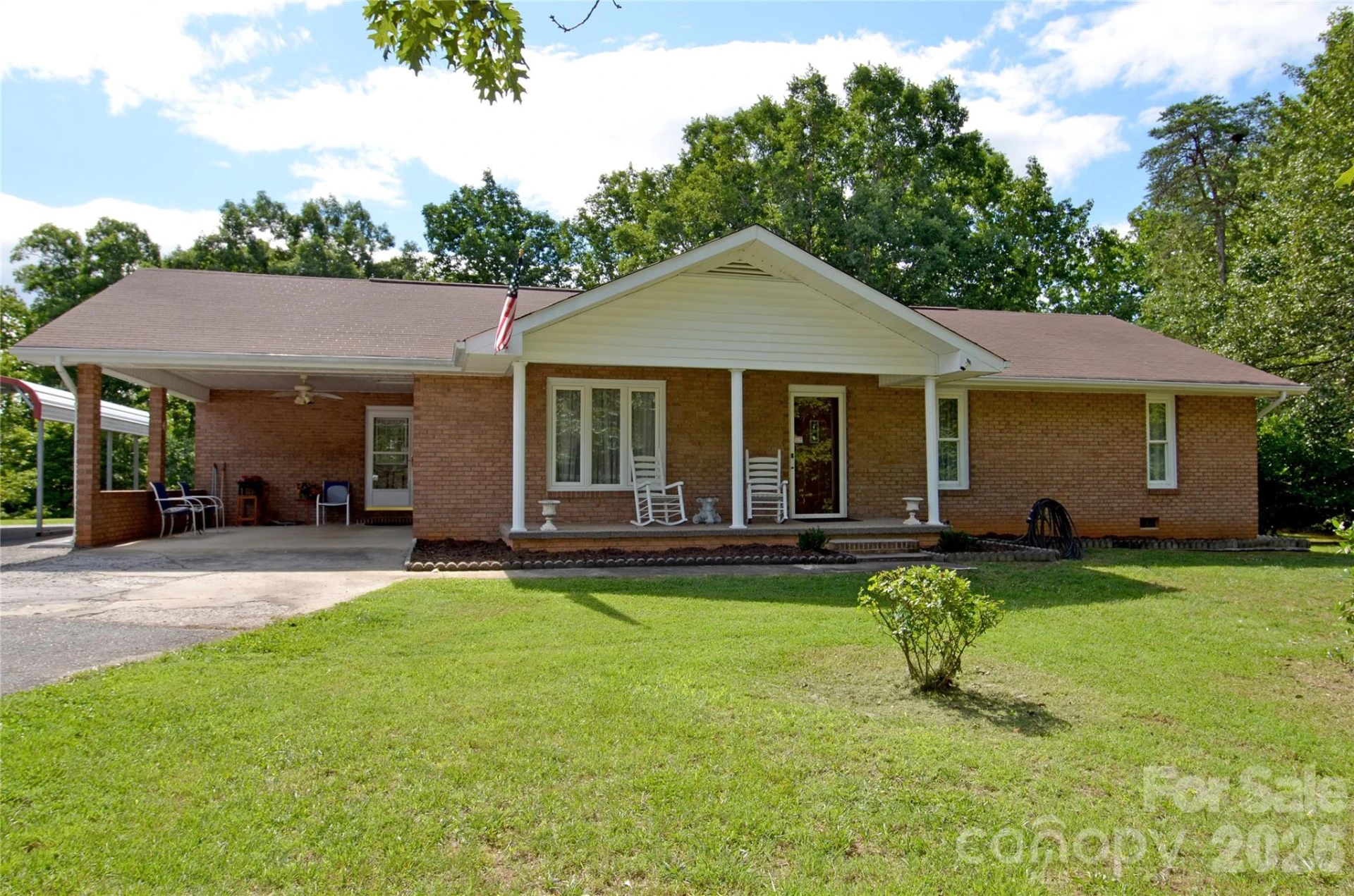 848 Deer Park Road