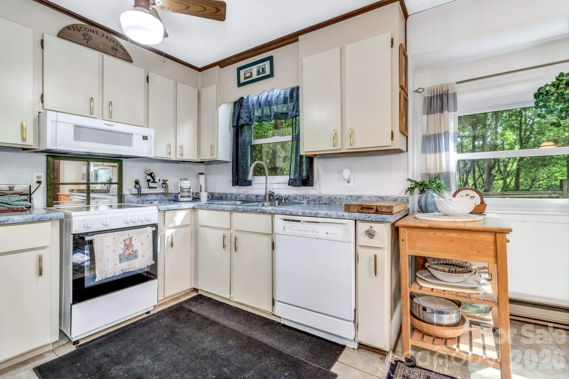 571 Tsisqua Circle - Photo 14