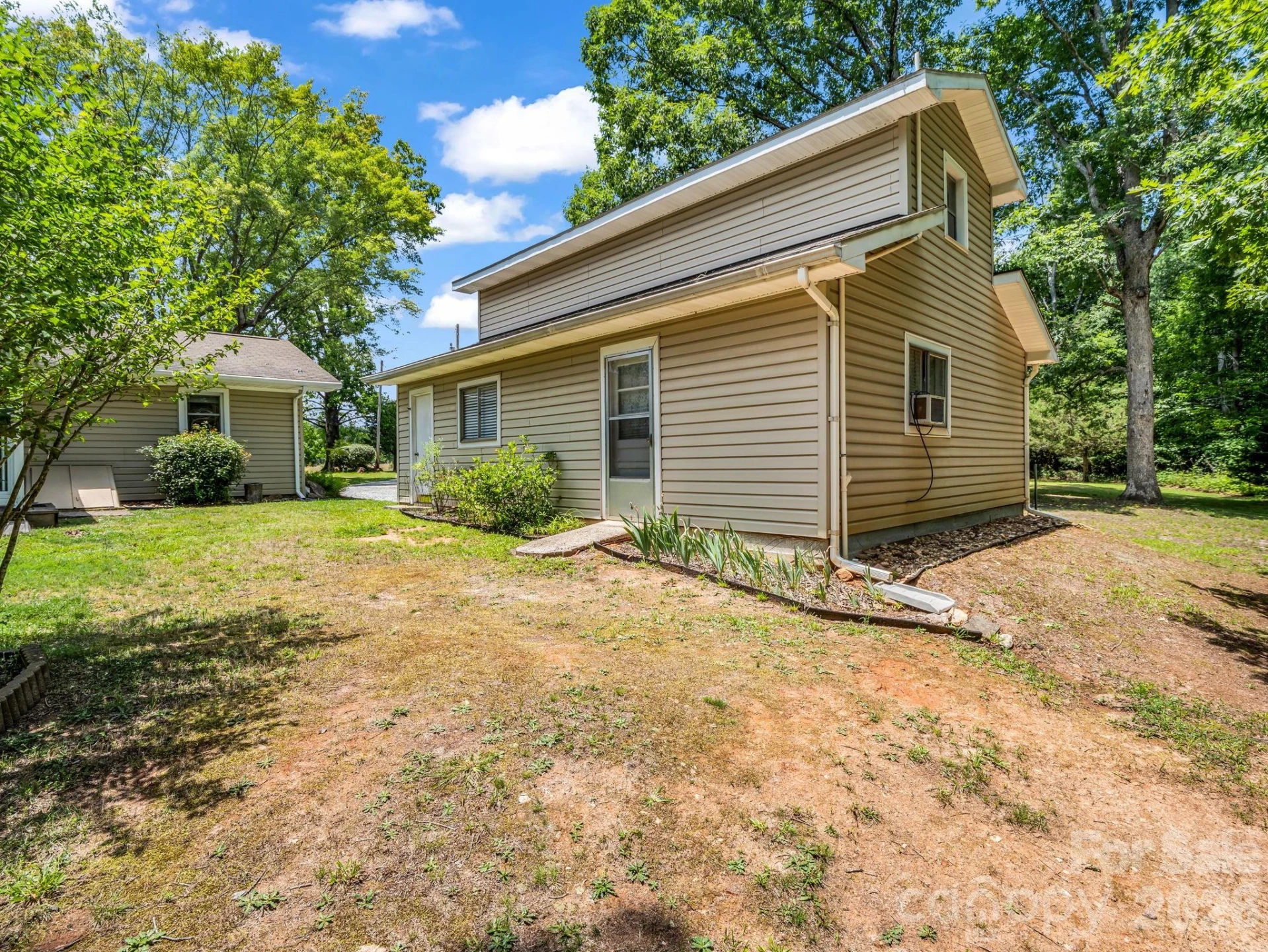 10 Deer Run Lane - Photo 3