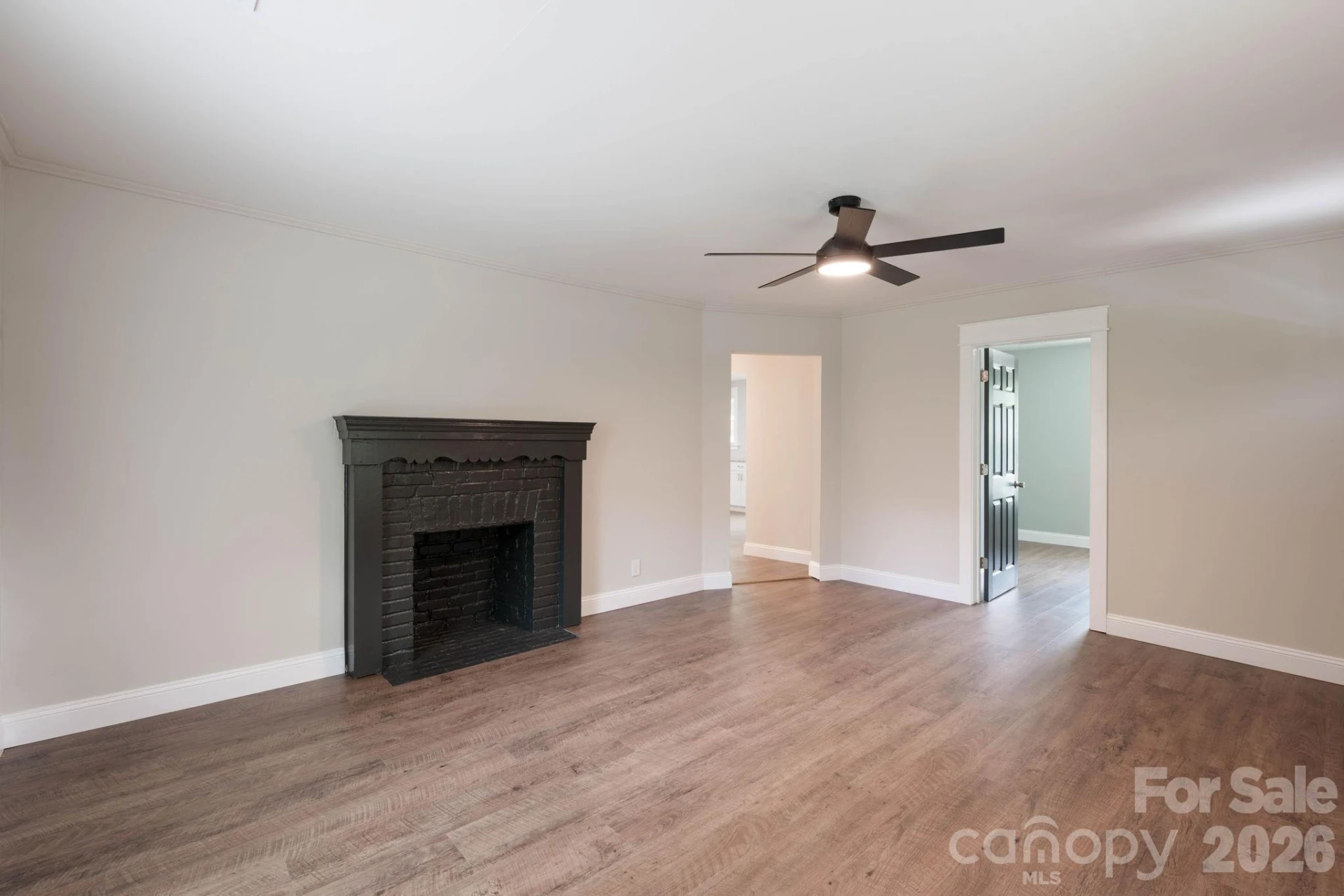 147 Hillside Street - Photo 9