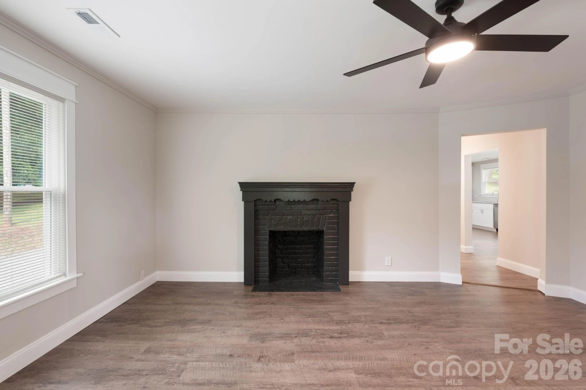 147 Hillside Street - Photo 10