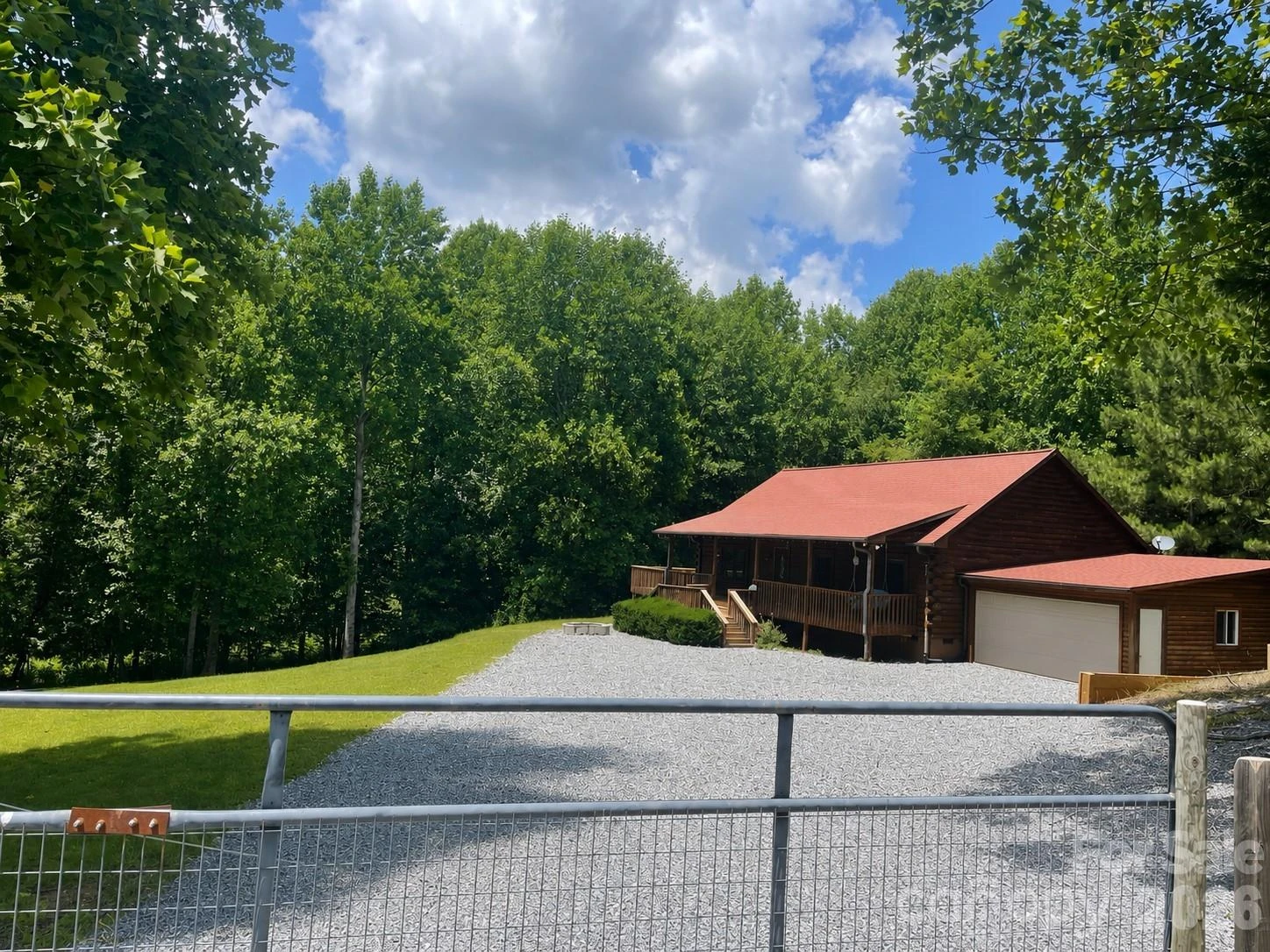 114 Woodstock Lane