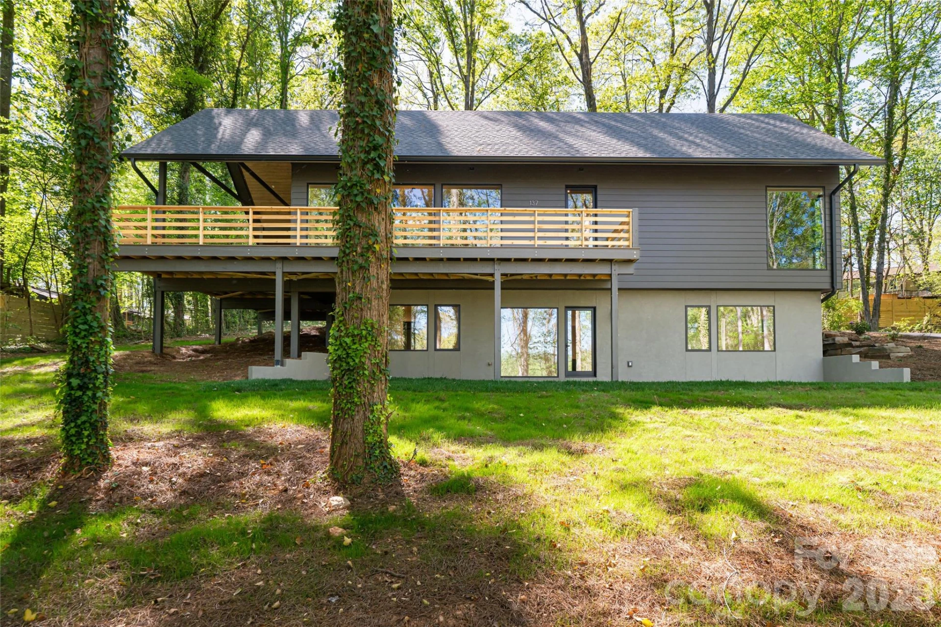 137 English Drive - Photo 3