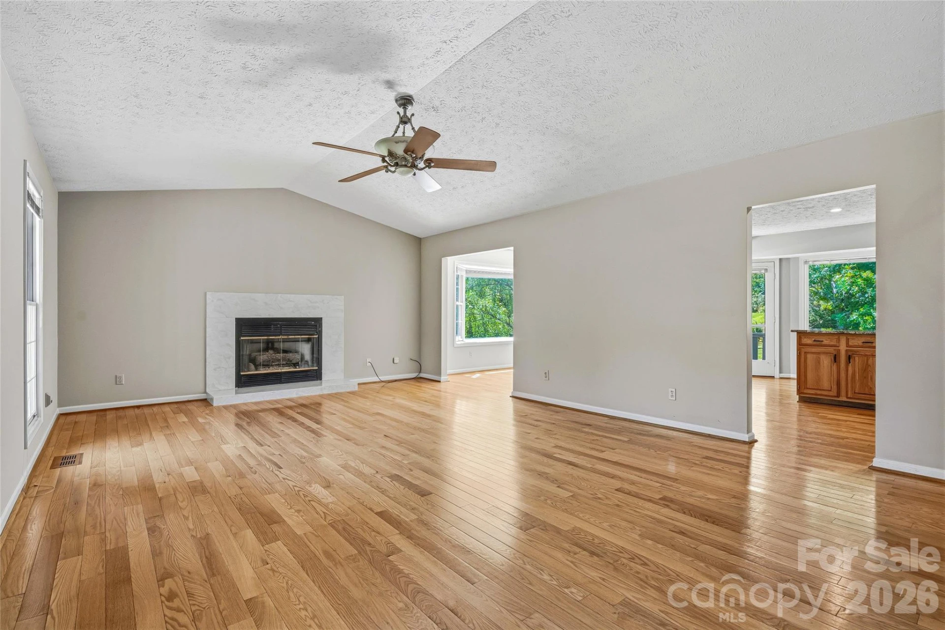 279 Woody Lane - Photo 16